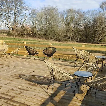 Le Terracotta - Terrasse - 8 Couchages - 3 Avec Lits King & Queen Size, Lits Superposes Pour Enfants *