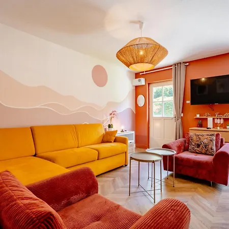 Le Terracotta - Terrasse - 8 Couchages - 3 Avec Lits King & Queen Size, Lits Superposes Pour Enfants Apartmán Saint-Josse