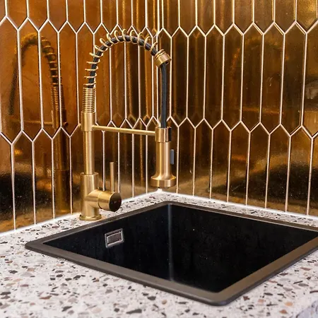 Le Terracotta - Terrasse - 8 Couchages - 3 Avec Lits King & Queen Size, Lits Superposes Pour Enfants Apartmán